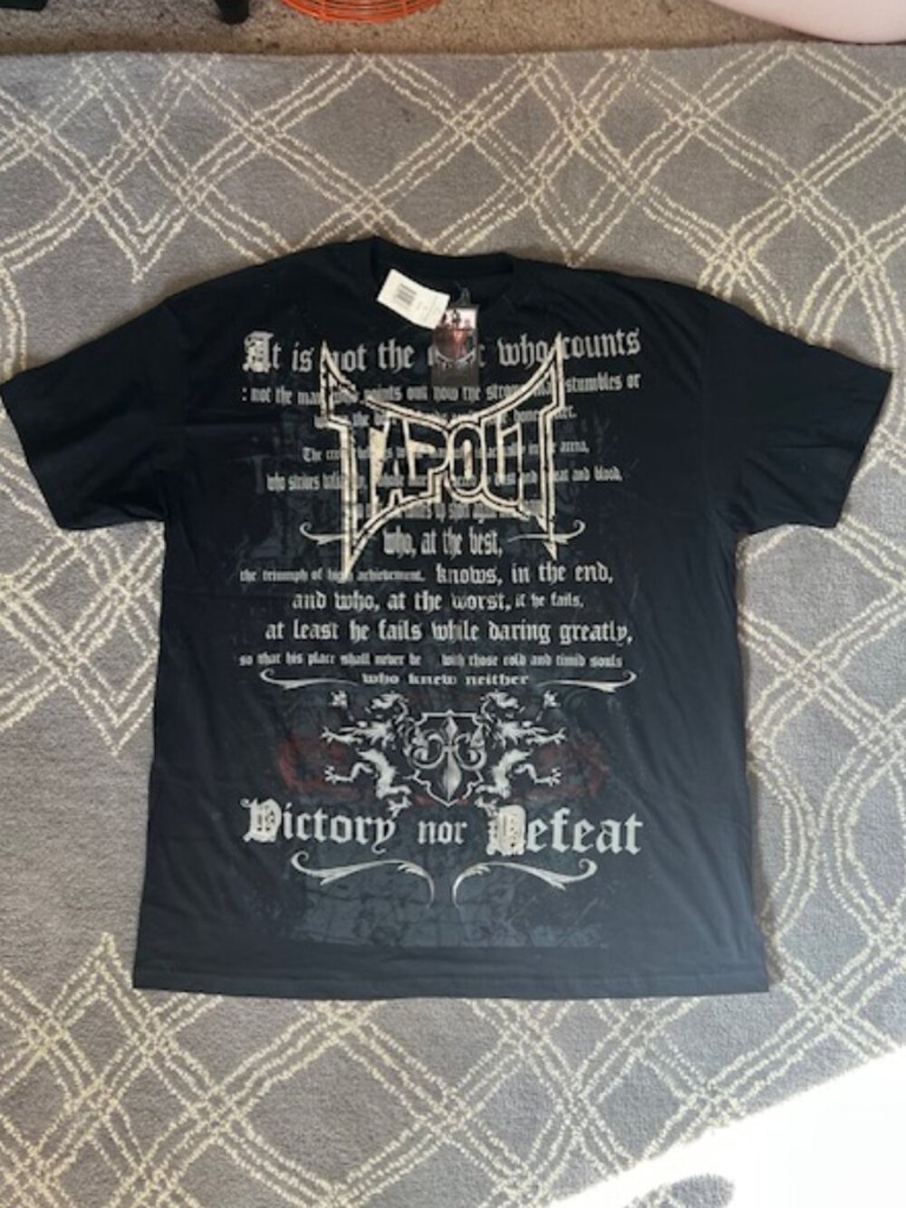 NWT Tapout Victory Nor Defeat Big Graphics Black Silver T Shirt  XL